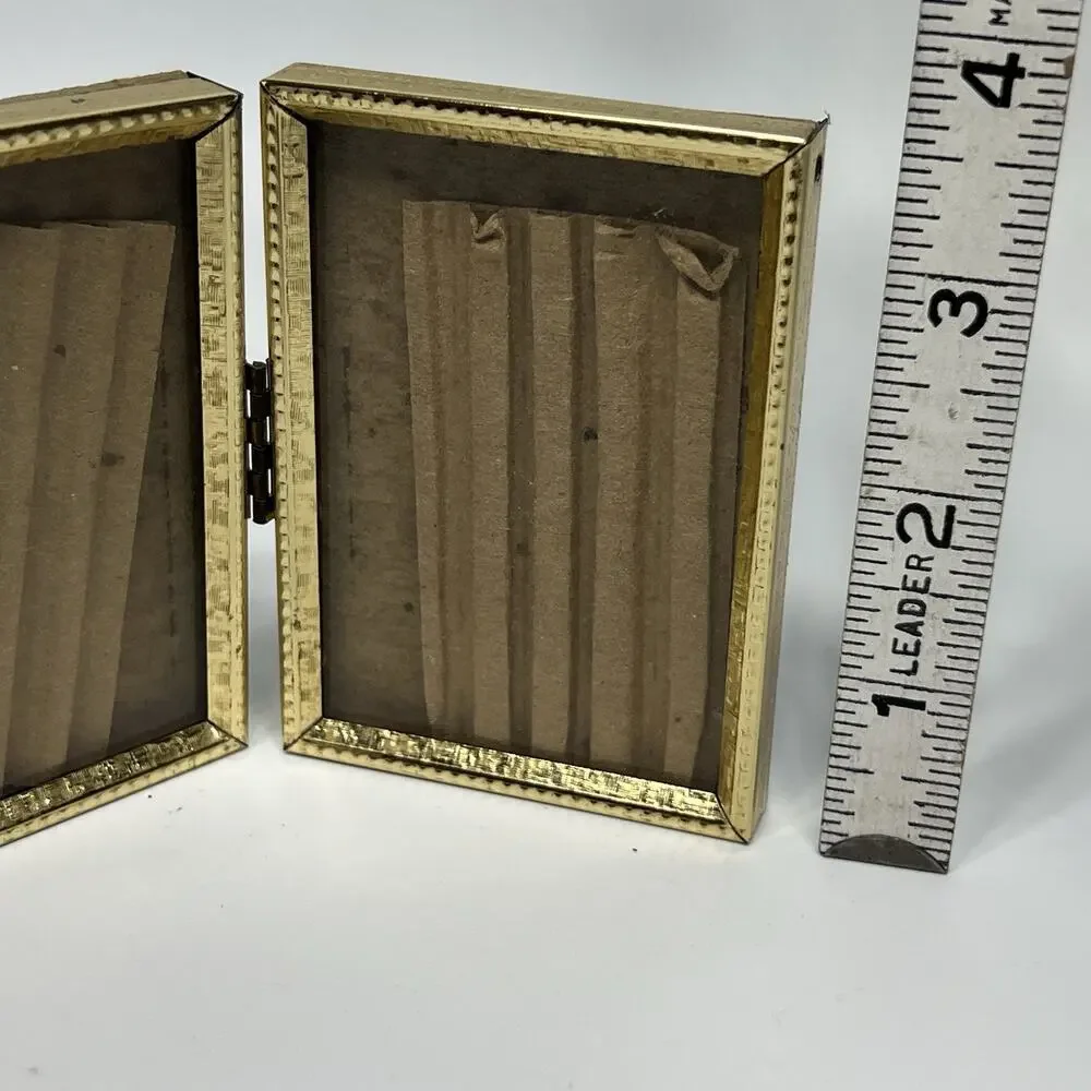 Vintage Double Brass Gold Metal Picture Frame Hinged Bi-fold 2.5 x3.5 Photo